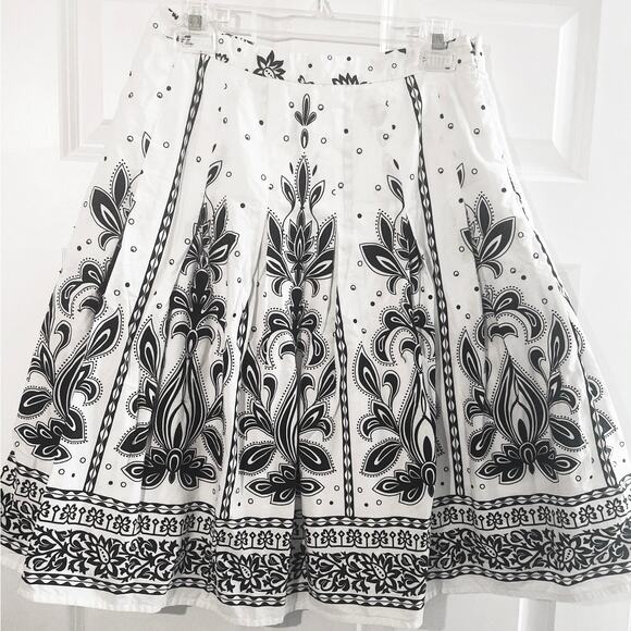 Gorgeous Flowy Black and White Skirt Talbots Fully Lined  Size 6 - Boho Western - Picture 1 of 8